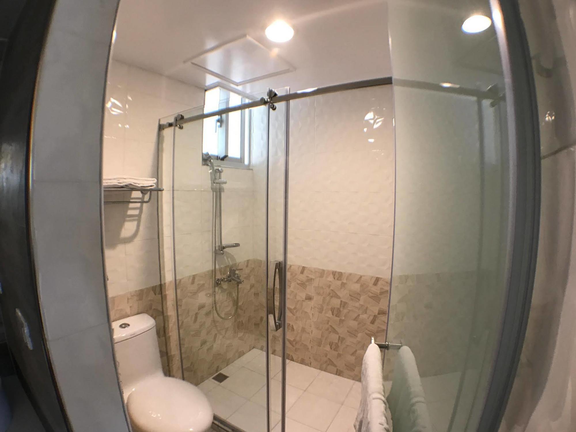 P&E Hotel Tajnan Kültér fotó