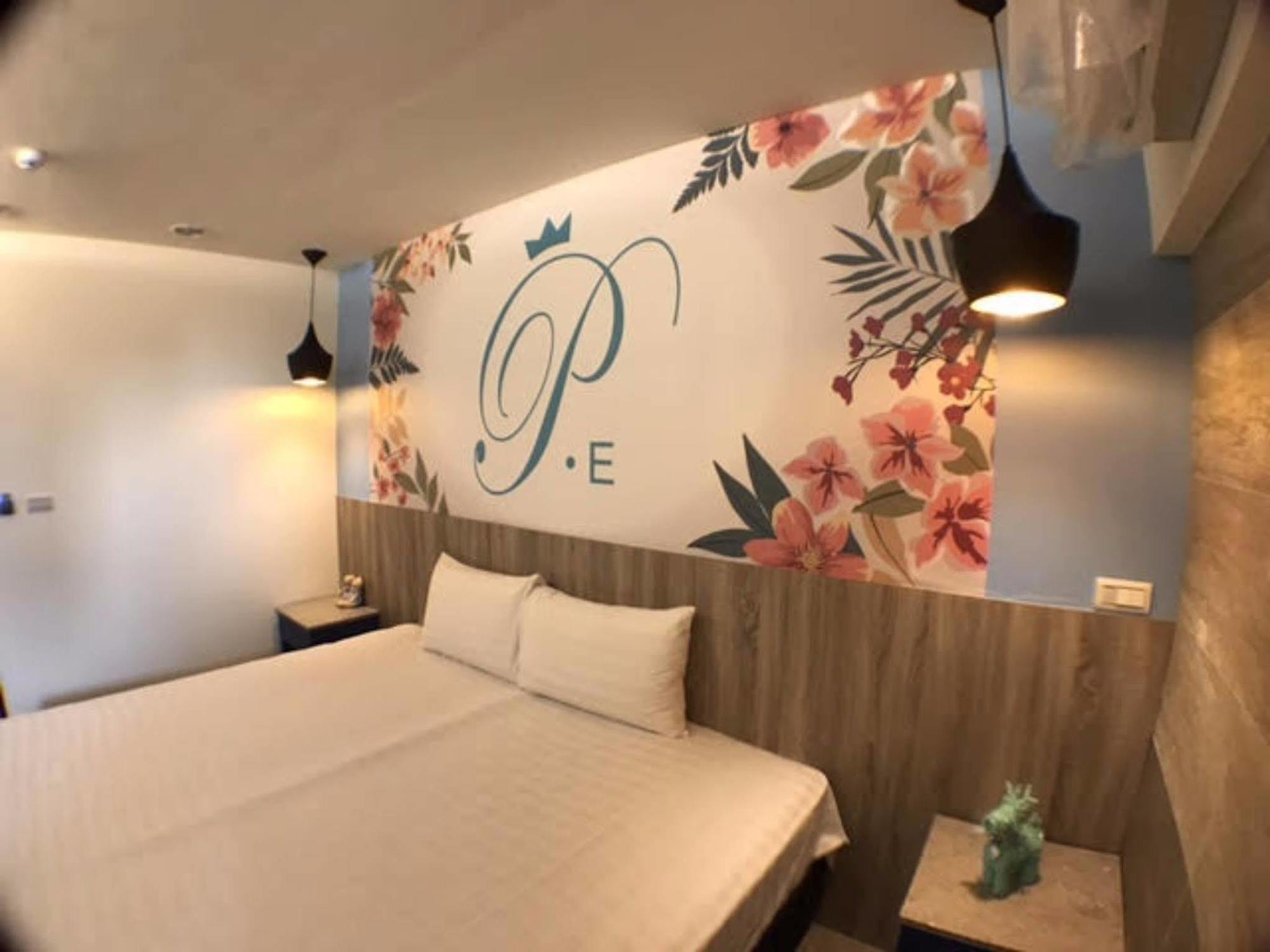 P&E Hotel Tajnan Kültér fotó