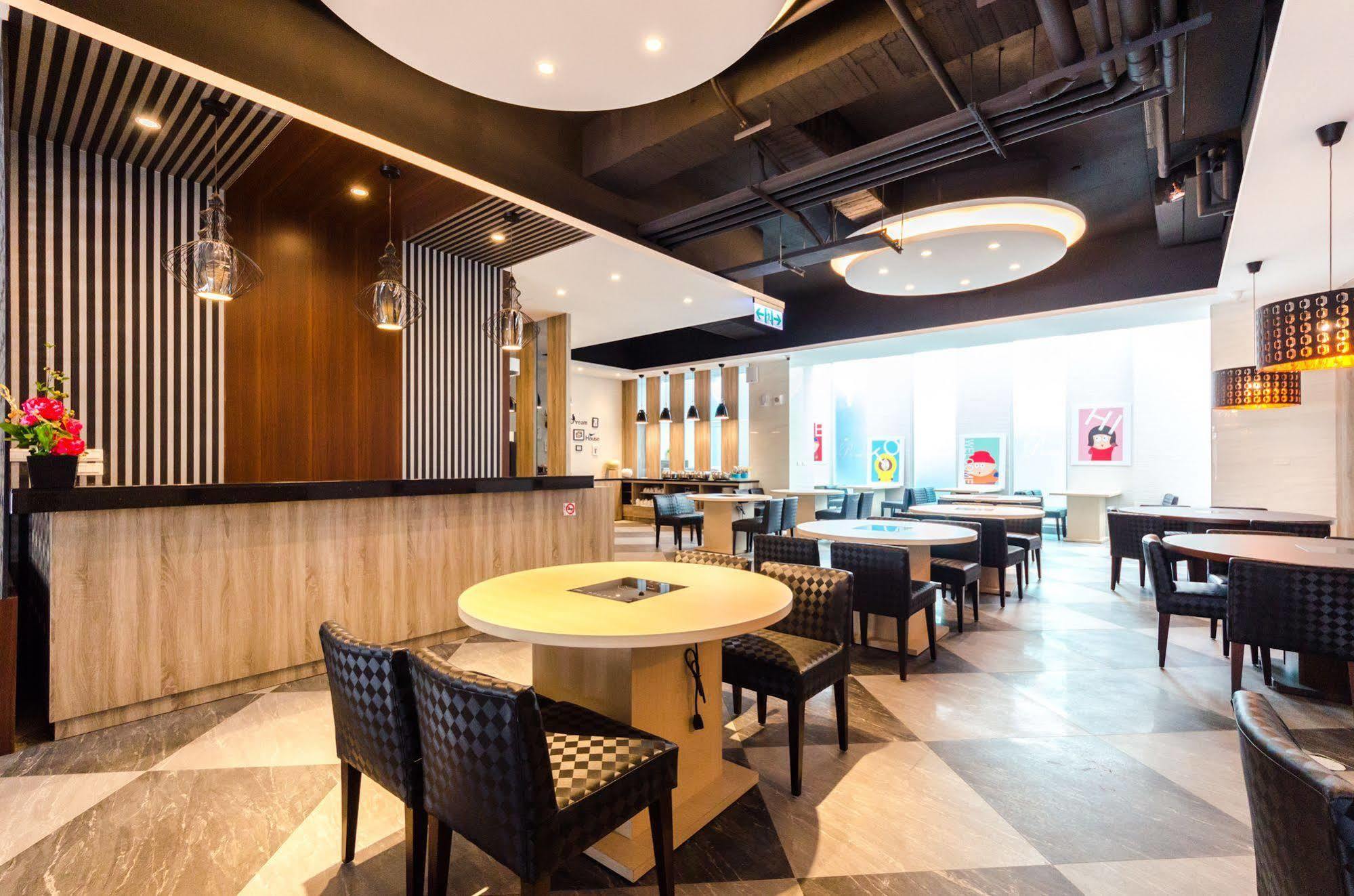 P&E Hotel Tajnan Kültér fotó