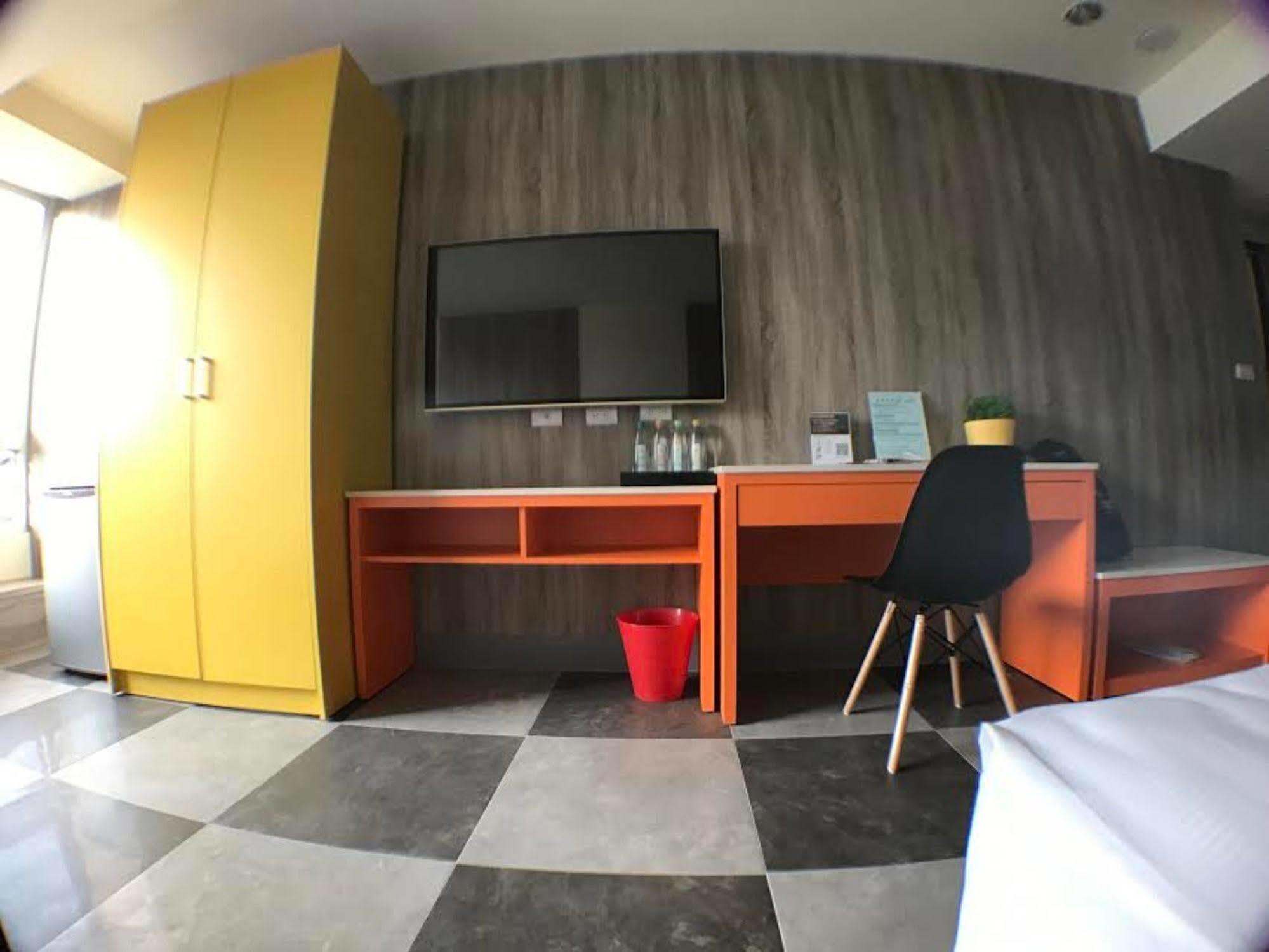 P&E Hotel Tajnan Kültér fotó