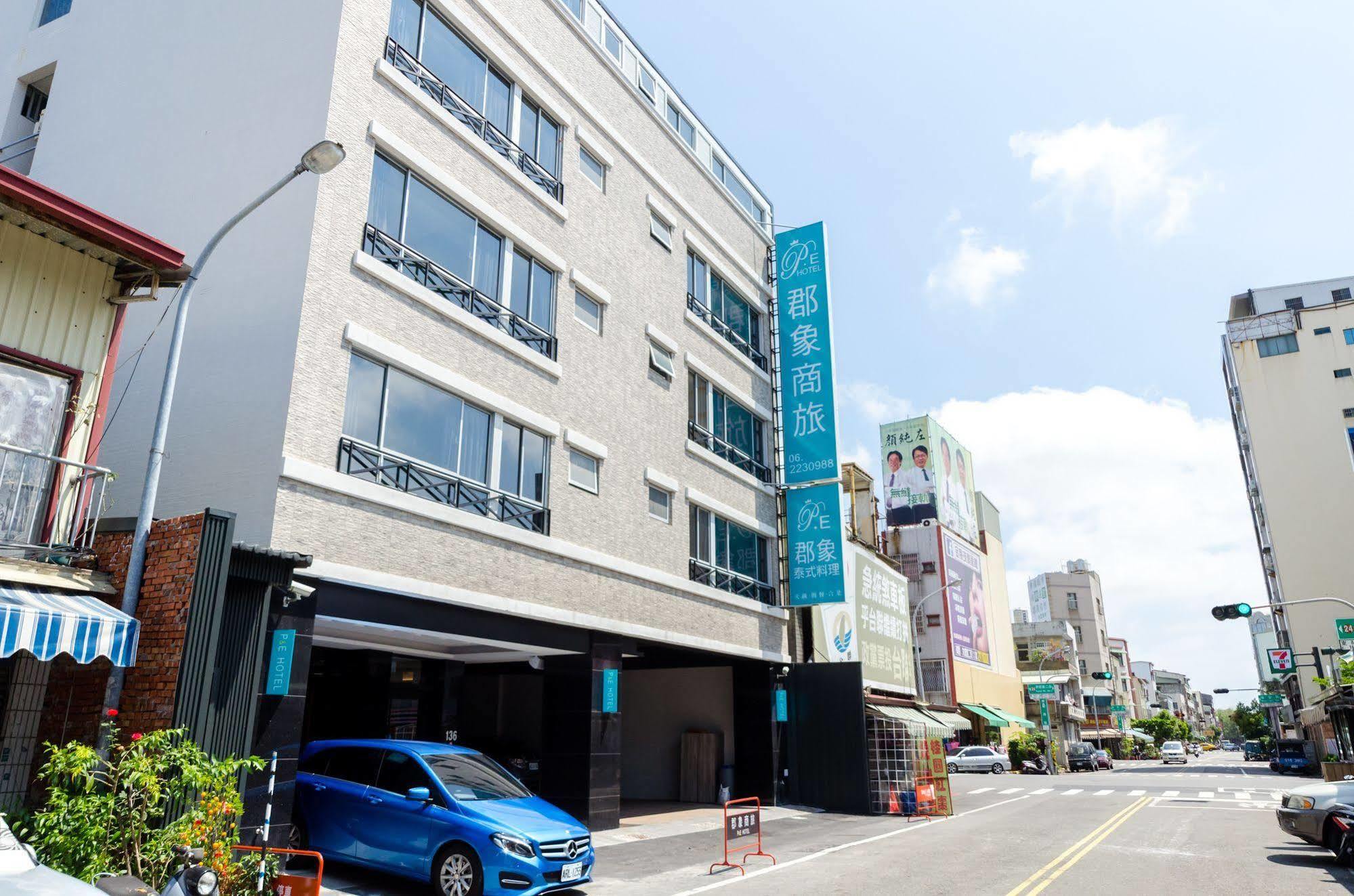 P&E Hotel Tajnan Kültér fotó
