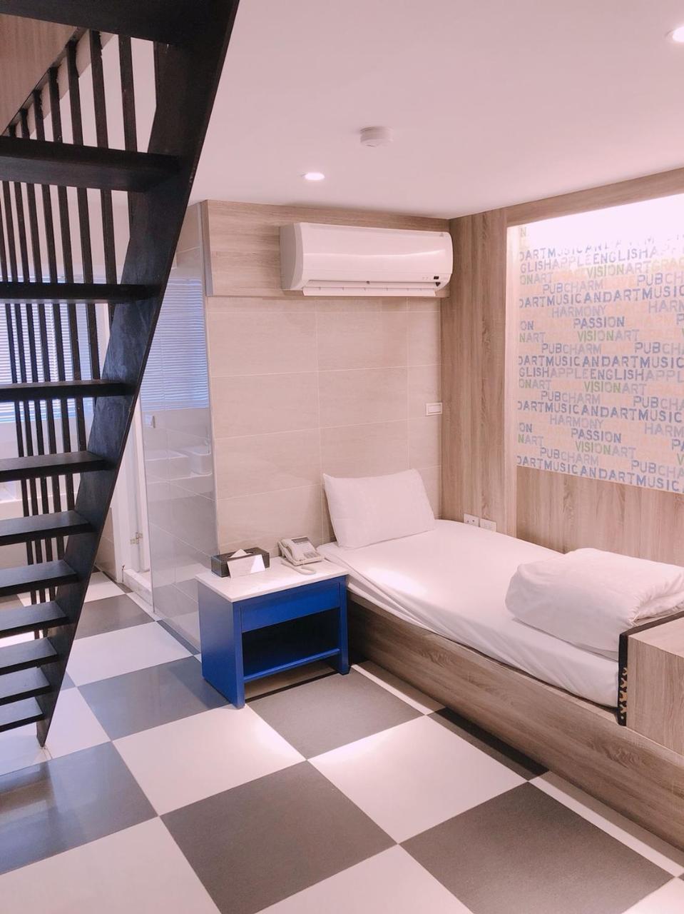 P&E Hotel Tajnan Kültér fotó